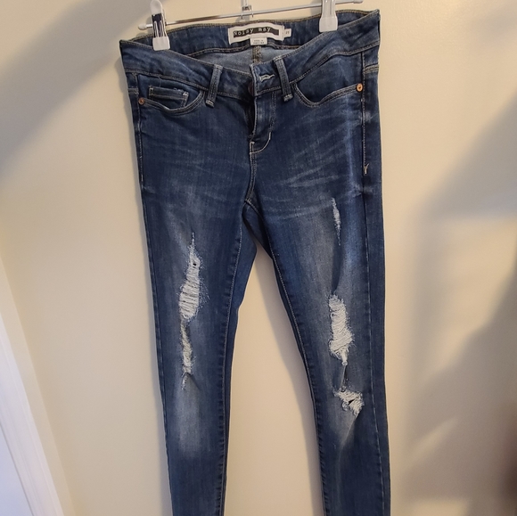 NOISY MAY| dark distressed denim - Picture 2 of 4